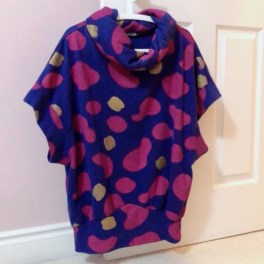 JAPANESE PUFFY OVERSIZED PATTERN TOP